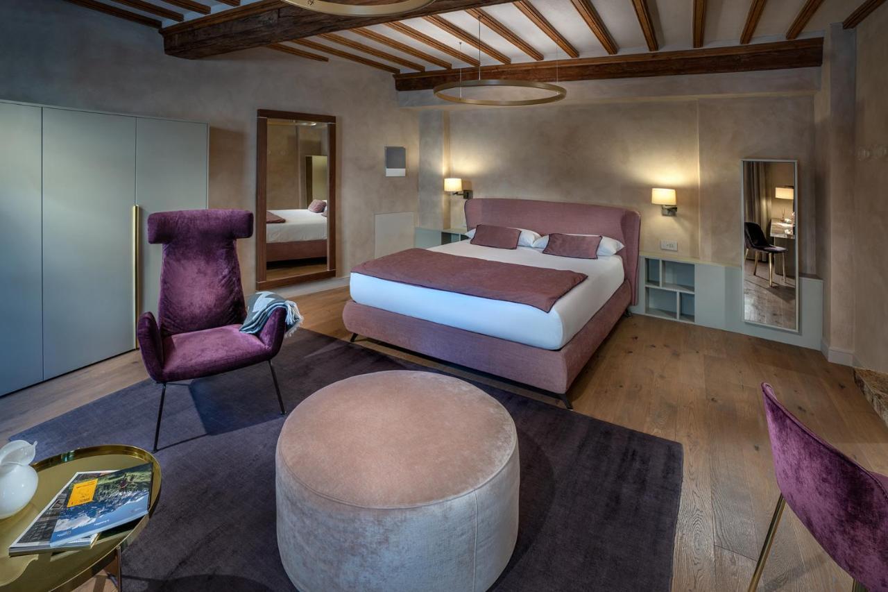 Il Cortile Di San Michele Bed & Breakfast Guarene Luaran gambar