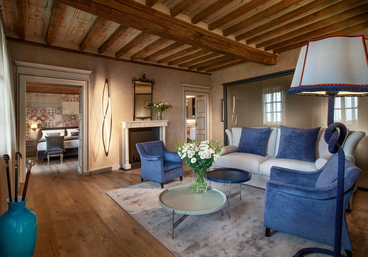 Il Cortile Di San Michele Bed & Breakfast Guarene Luaran gambar