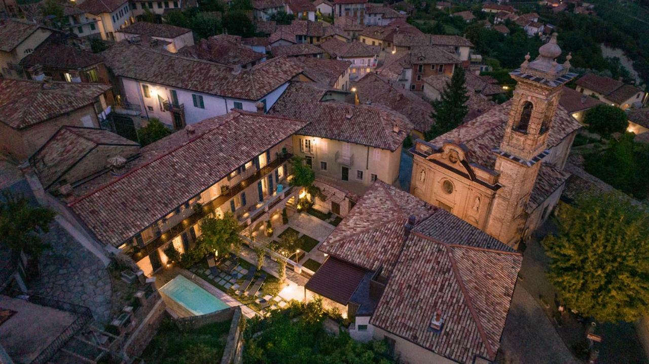 Il Cortile Di San Michele Bed & Breakfast Guarene Luaran gambar